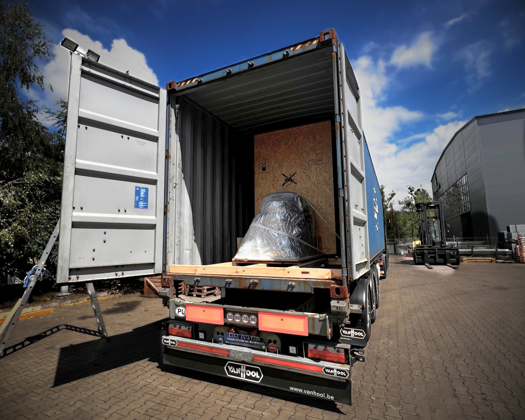 Sztauowanie kontenera – na czym polega i jak prawidłowo zabezpieczyć ładunek w transporcie morskim? 2 - Opakowania transportowe producent sztauowanie kontenerów