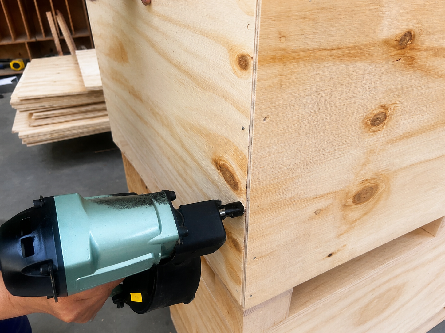 Nasz zakład produkcyjny z maszynami CNC